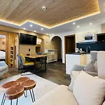 Apartment Quality Hosts Arlberg - Alptyrol *