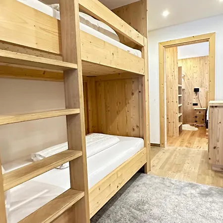 Quality Hosts Arlberg - Alptyrol *