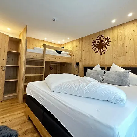 아파트 Quality Hosts Arlberg - Alptyrol 장크트안톤암아를베르크