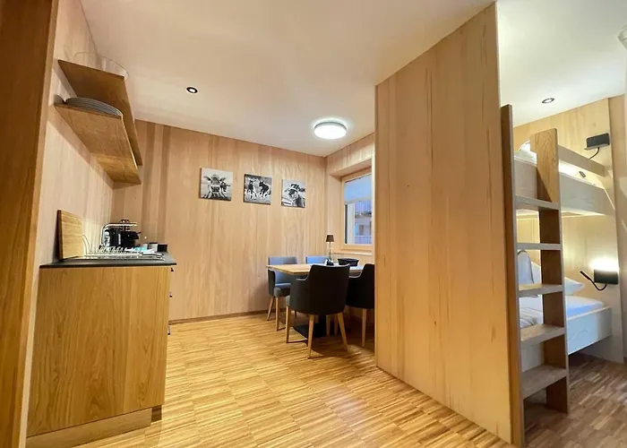 Quality Hosts Arlberg - Alptyrol *