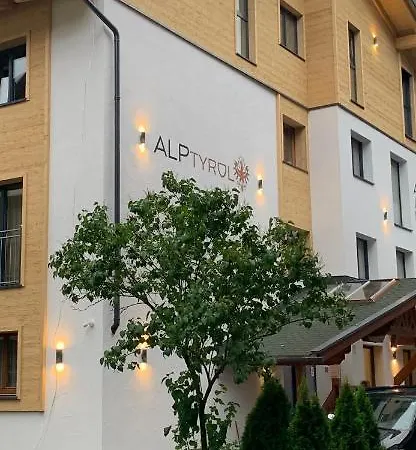 Quality Hosts Arlberg - Alptyrol Apartman