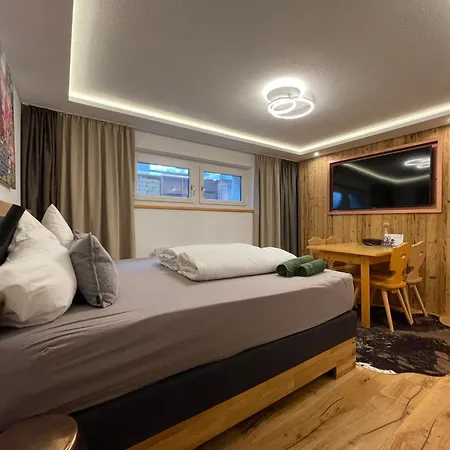 Quality Hosts Arlberg - Alptyrol Apartman Sankt Anton am Arlberg