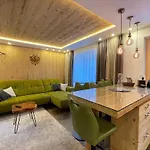 Quality Hosts Arlberg - Alptyrol Apartamento *